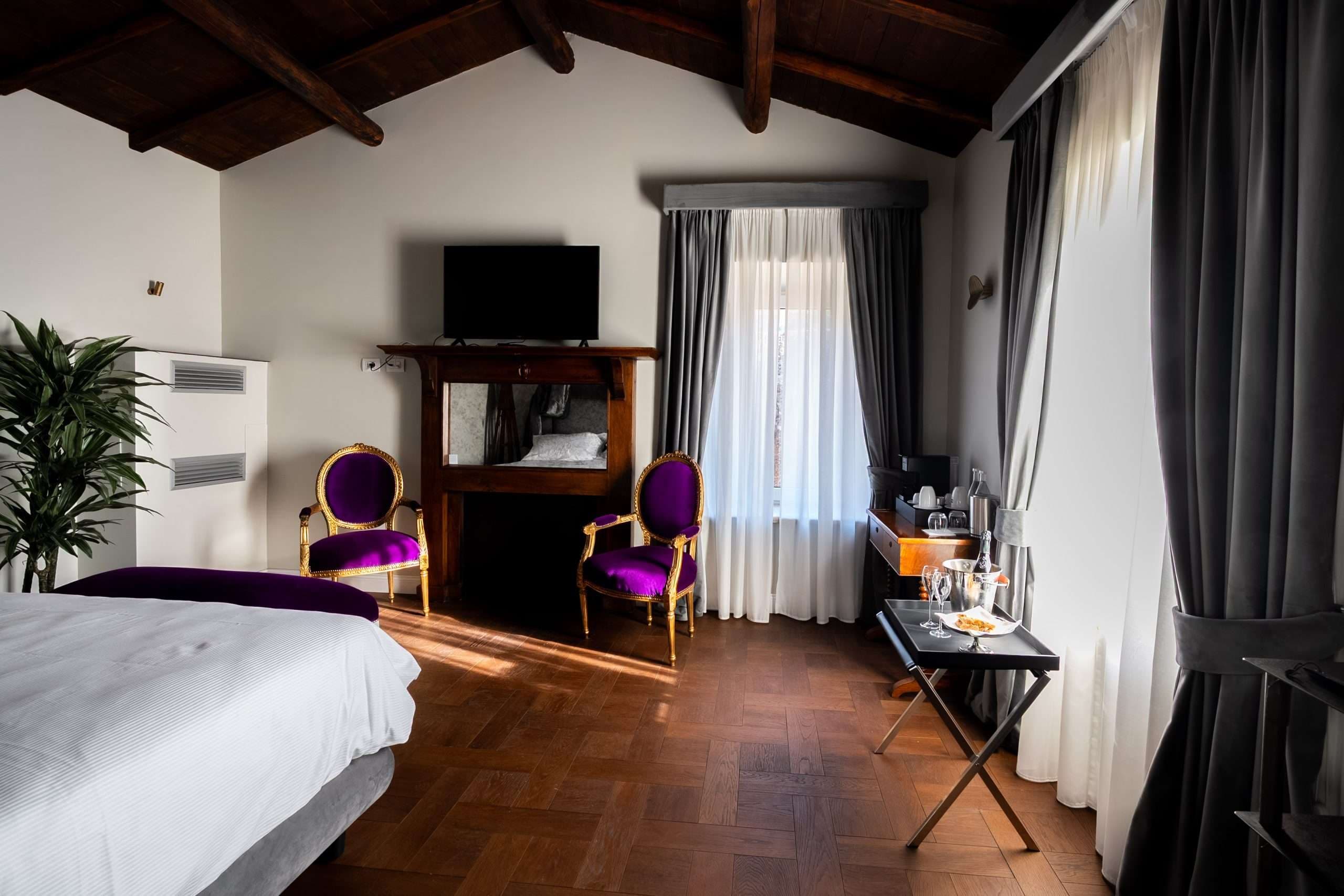 Suite N. Armstrong 1
