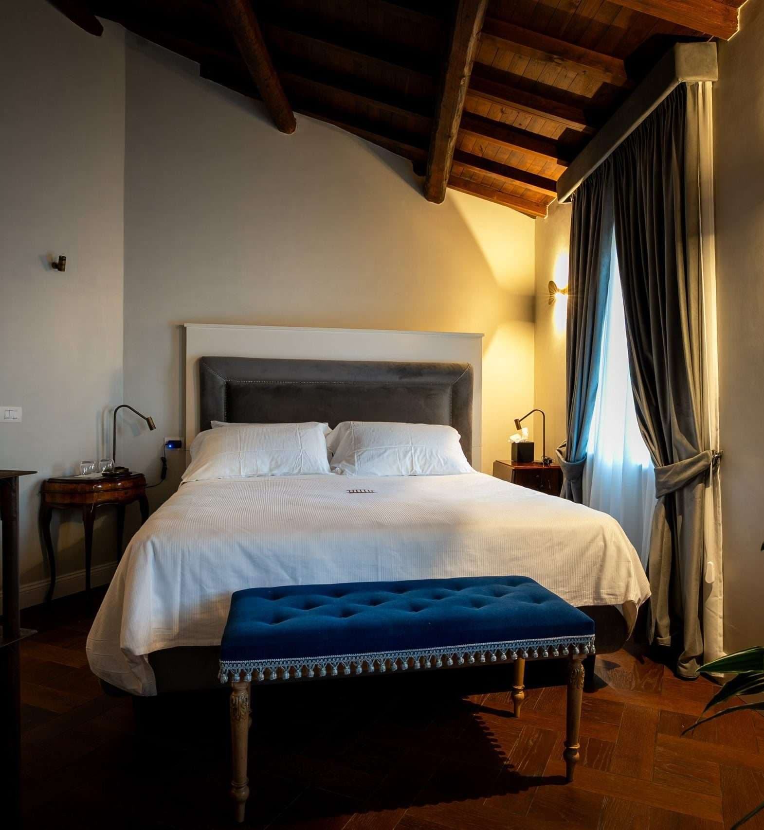 Suite G. D'Annunzio 1