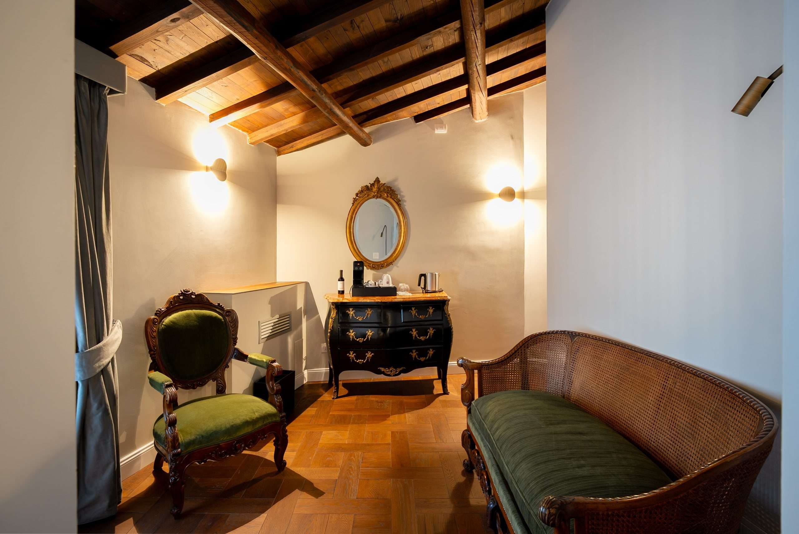 Suite G. D'Annunzio 8