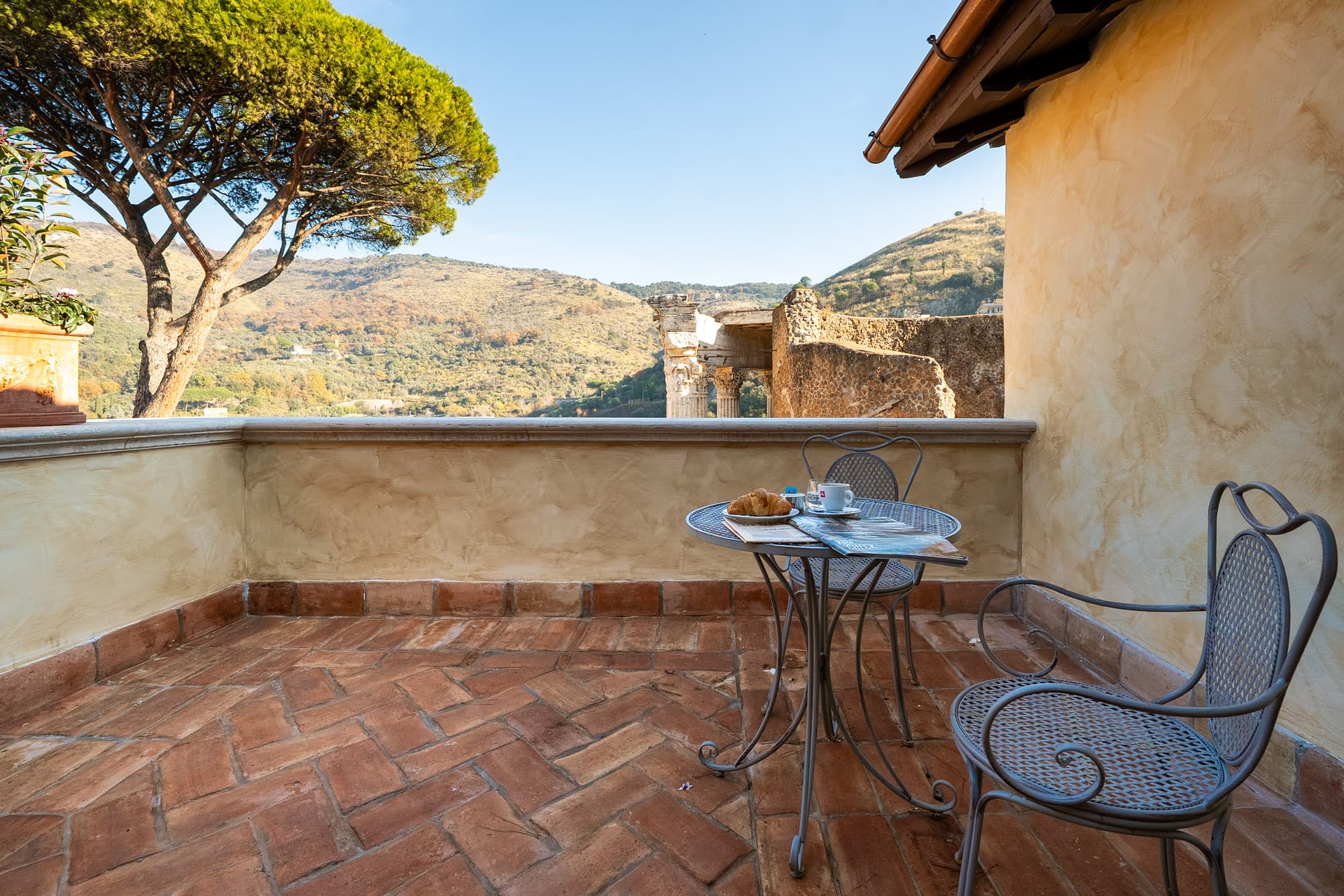 Suite G. Casanova 10