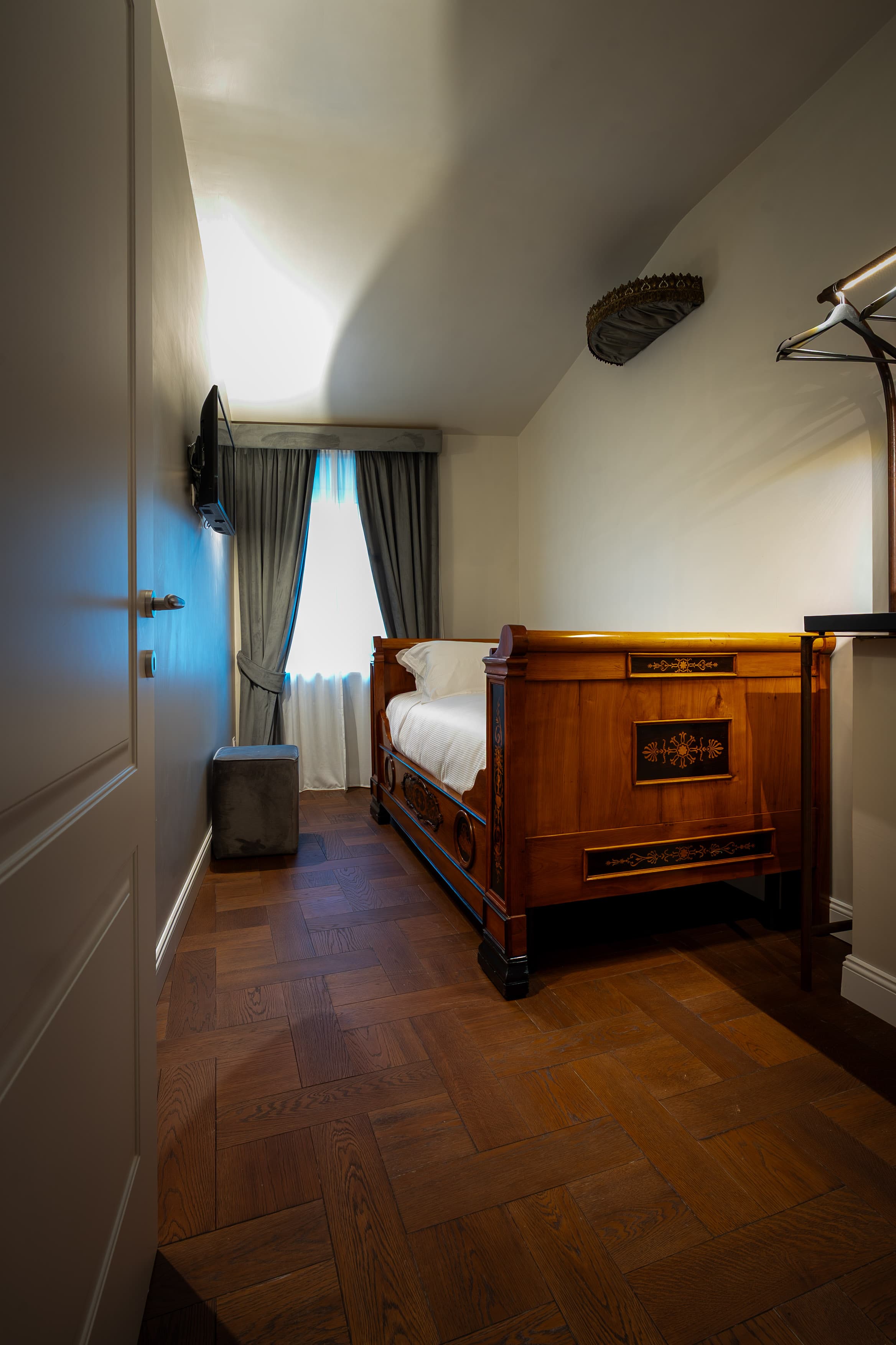 Suite G. D'Annunzio 6